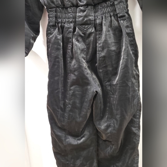 ‼️last chance. black ski suit. Women's size 4. Brand Descent. - Picture 8 of 16